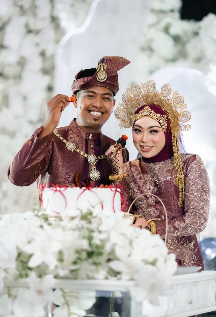 Aina & Ikky — Wedding, image 10 of 16