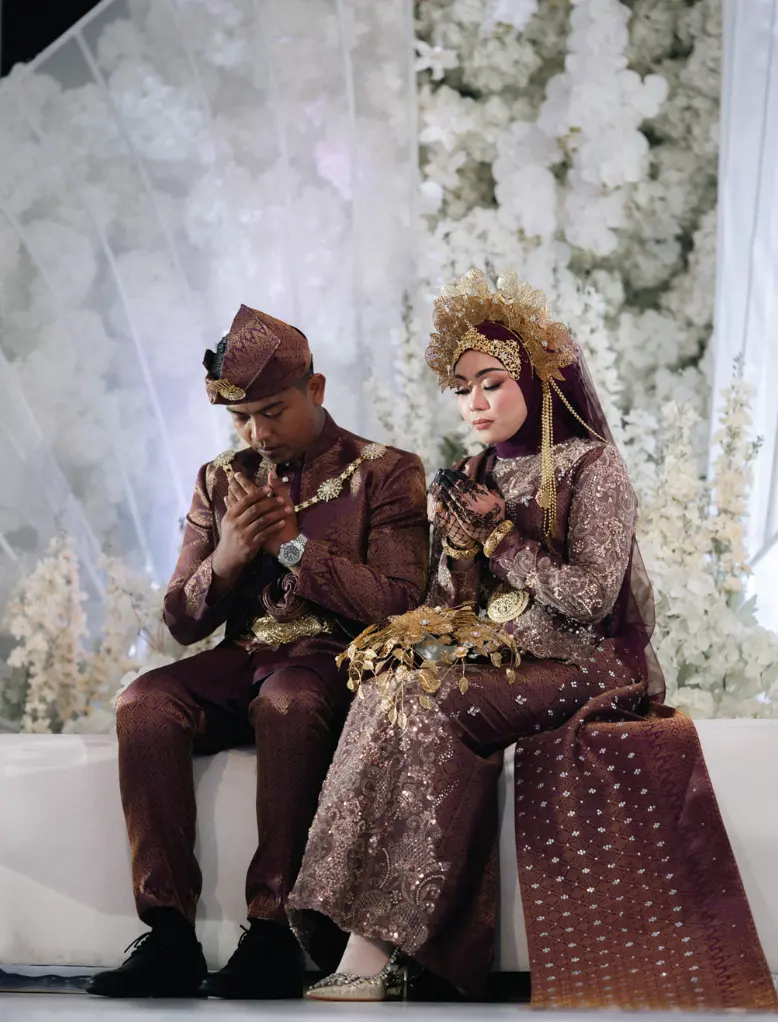 Aina & Ikky — Wedding, image 8 of 16
