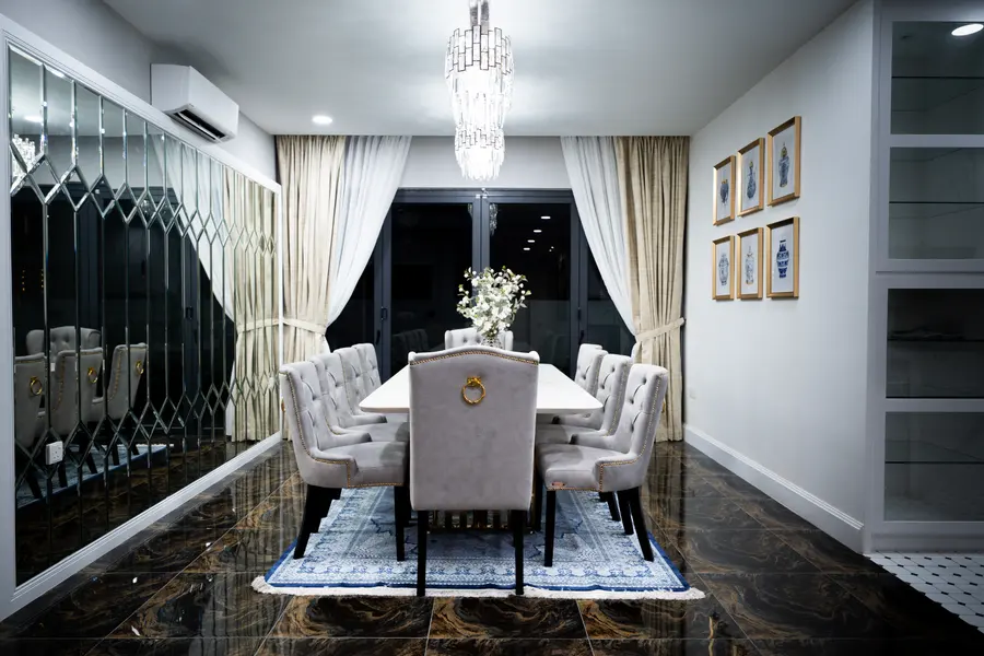 DMZ Holdings Bungalow — Real Estate, image 2 of 15