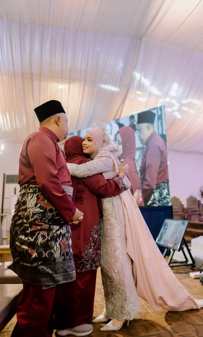 Mardhiah & Wafiq — Wedding, image 4 of 12